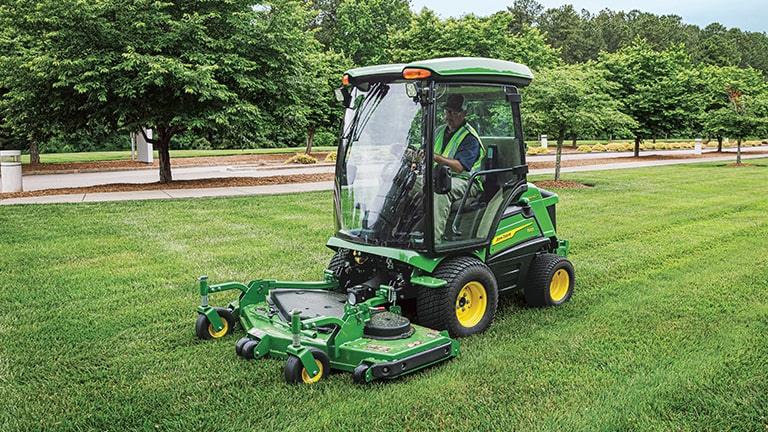 John Deere Commercial Mowing